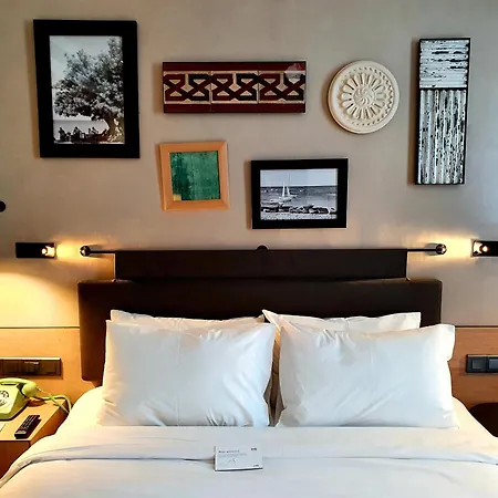Indigo By Ihg-adults Only 4* Λάρνακα