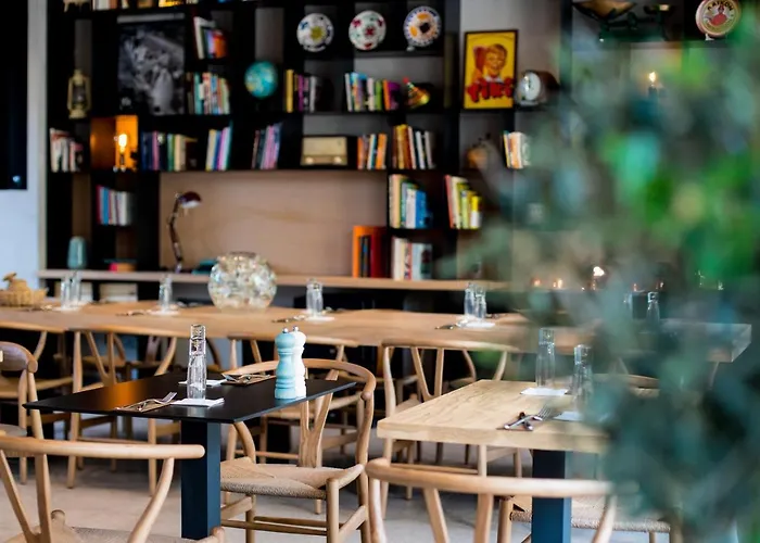 Indigo By Ihg-adults Only 4* Λάρνακα